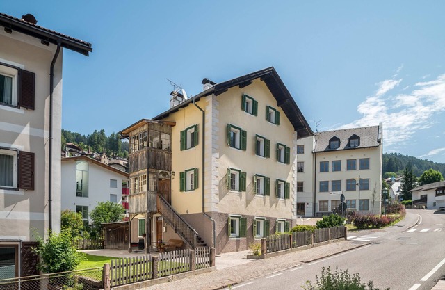 Ferienwohnung "Enrich" mit Bergblick, Balkon und WLAN