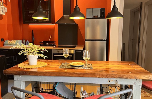 Apartment equipped with every comfort well connected with the center