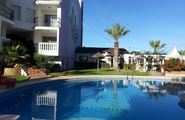 Apartments mit Pool in unmittelbarer Strandnähe. Ref.San Antonio 68
