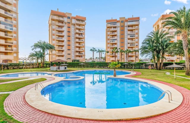 Apartment 'Puerto Mar I Bloque 5 9-5' with Shared Pool, Shared Terrace and Wi-Fi