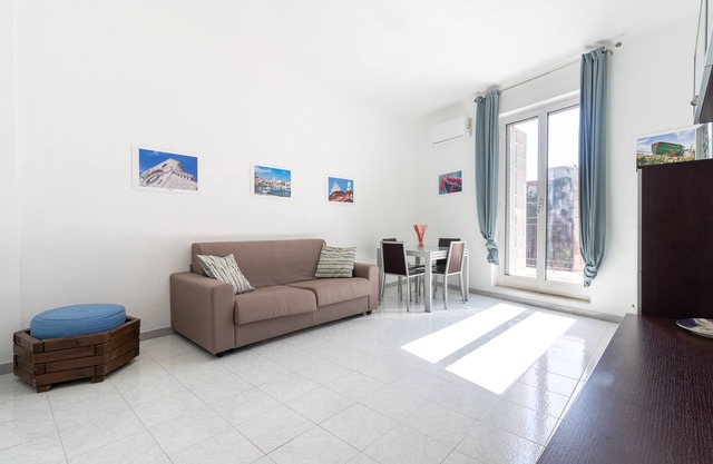 Ferienwohnung 'Esperia Home attico in Bari' mit Privatterrasse, WLAN und Klimaanlage