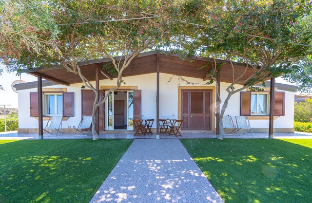 Ferienwohnung 'Estremo Sud - Casa Vacanza Paolo' mit Meerblick, WLAN und Klimaanlage