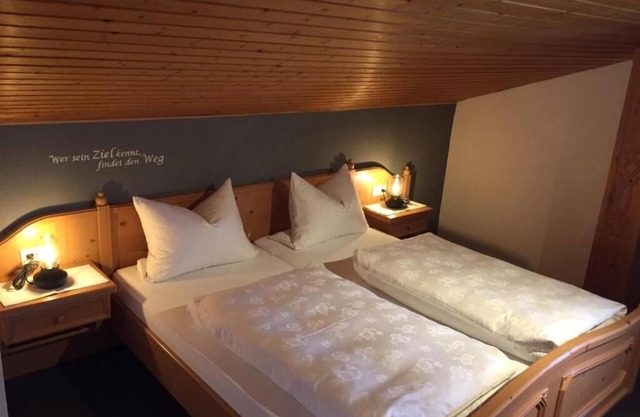 Ferienwohnung Familie 60 qm, Balkon, Kochnische, 2 Schlafzimmer, Wohnz., 5 P.