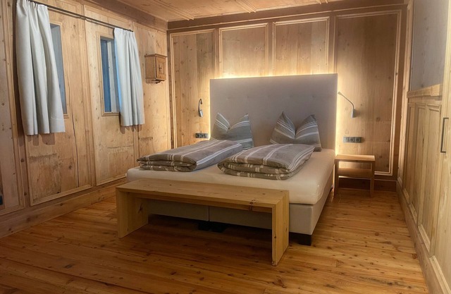 Ferienwohnung 'Faselehof Ivy' mit Bergblick, Gemeinschaftspool und Wi-Fi