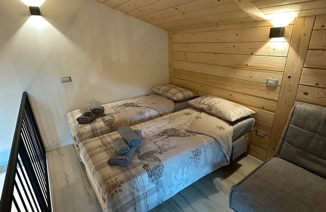 Apartment 'Faunet' with Mountain View, Wi-Fi and Air Conditioning