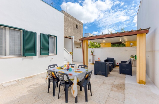 Ferienwohnung 'Fefè' mit privater Terrasse, Wi-Fi und Klimaanlage