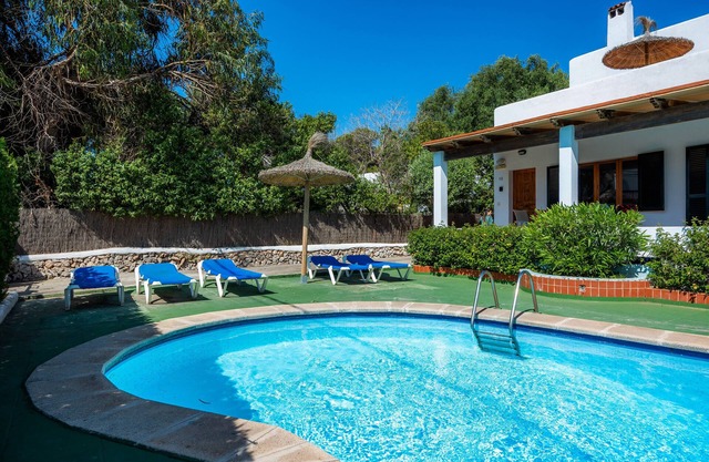 Ferienwohnung "Felipe 1-1 vista piscina" mit Gemeinschaftsterrasse, Gemeinschaftspool & WiFi