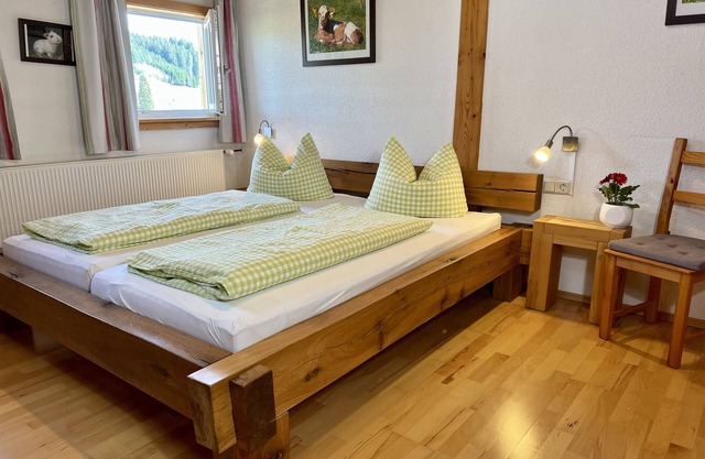 Ferienwohnung Schneeflocke, 60 Qm' mit Bergblick, Gemeinschaftsgarten und Balkon