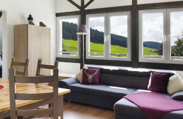 Ferienwohnung 1" mit Gemeinschaftsgarten und WLAN