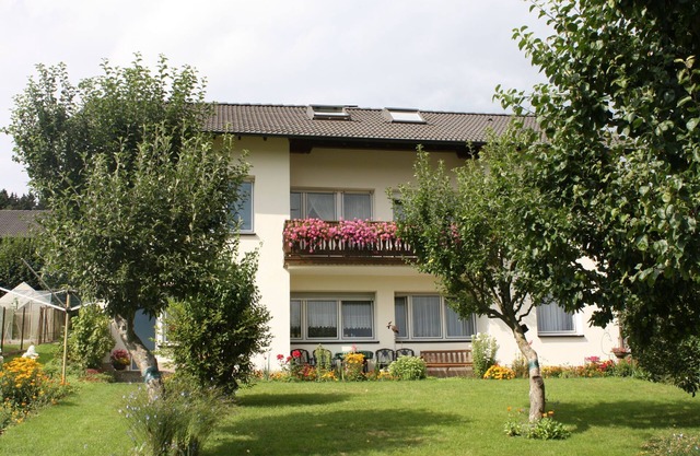 "Ferienwohnung Triska" mit Gemeinschaftsgarten und WLAN