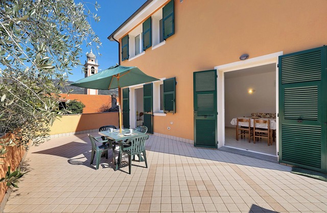 Apartment 'Ferla La Taggiasca' mit Bergblick und Terrasse
