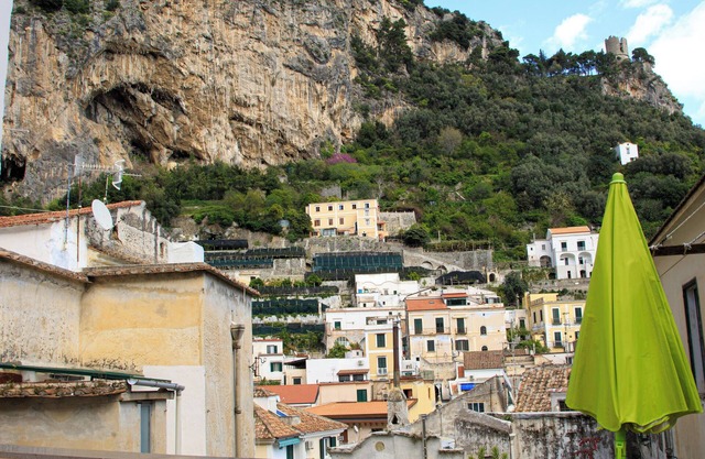 Ferienwohnung mit Terrasse in der Altstadt- Amalfi - LUNA