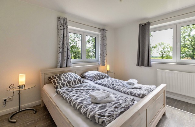 Ferienwohnung 'Föhr' mit Gemeinschaftsgarten(perfekt für Hunde)