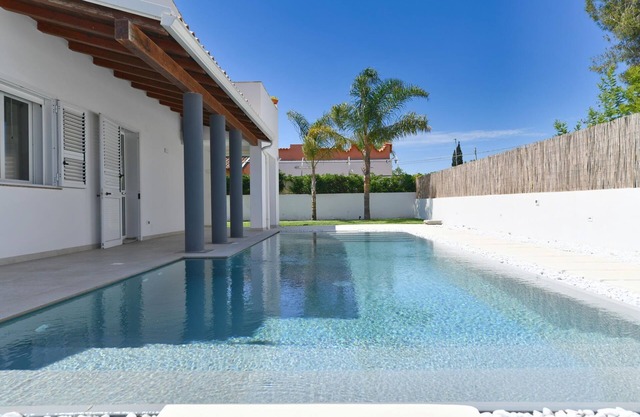 Apartment Fontane Bianche mit Pool