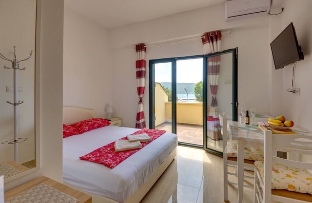 Apartment für 2 Gäste mit Meerblick in Herceg Novi