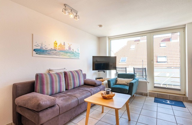 Ferienwohnung für 2 Personen, mit Balkon, nur wenige Schritte zum Strand