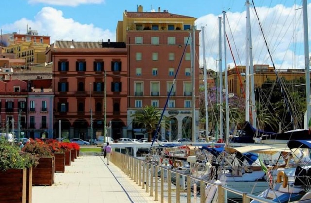 Apartment for 2 people in the heart of Cagliari - free wi-fi