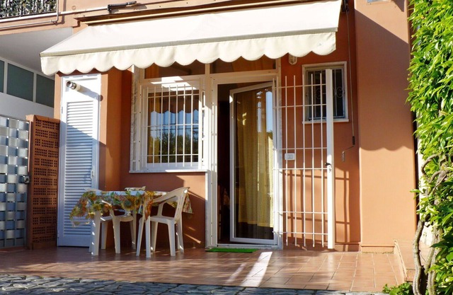 Apartment for 3 People at 400 meter from the Sea