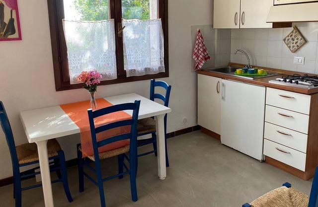 Dreizimmerwohnung für vier Personen in der Nähe des Strandes Innamorata