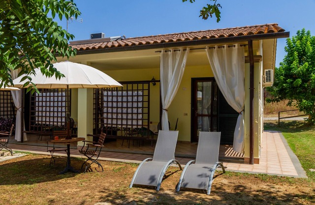 Ferienwohnung 'Forasacco Dei Campi' mit Privatterrasse, Wi-Fi und Klimaanlage