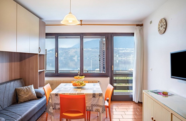Ferienwohnung 'Garten Alle Barche - Marina 7' mit Seeblick, Gemeinschaftsgarten und WLAN