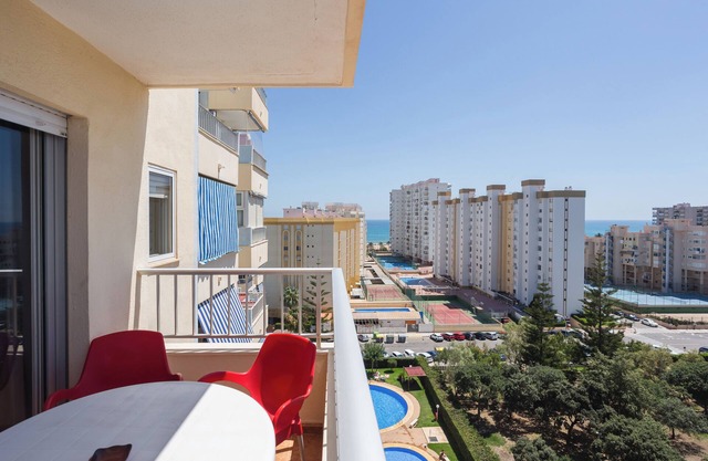 Ferienwohnung 'Gandiazar Beach' mit Gemeinschaftspool, Balkon und WLAN