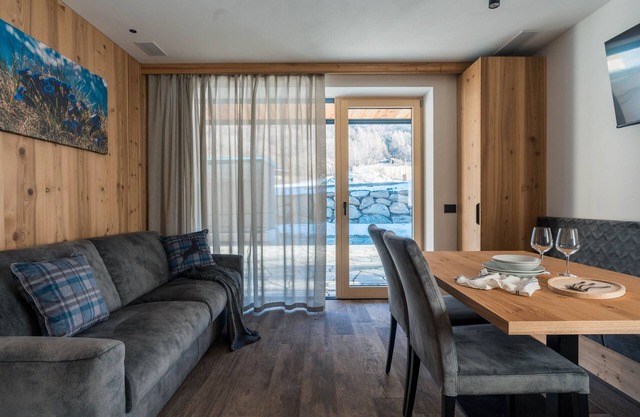 Ferienwohnung 'Genzianella' mit Bergblick, Wi-Fi und Klimaanlage