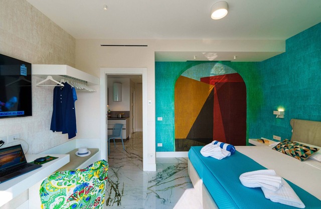 Ferienwohnung 'Gio Mar Blu' mit Meerblick, WLAN und Klimaanlage