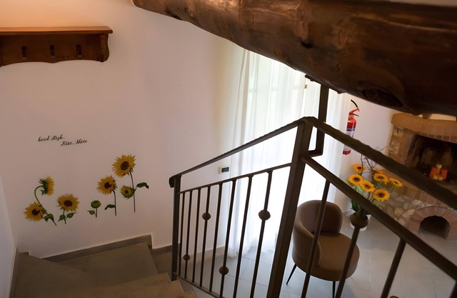 Apartment 'Girasole Superior' with Shared Pool, Wi-Fi and Air Conditioning
