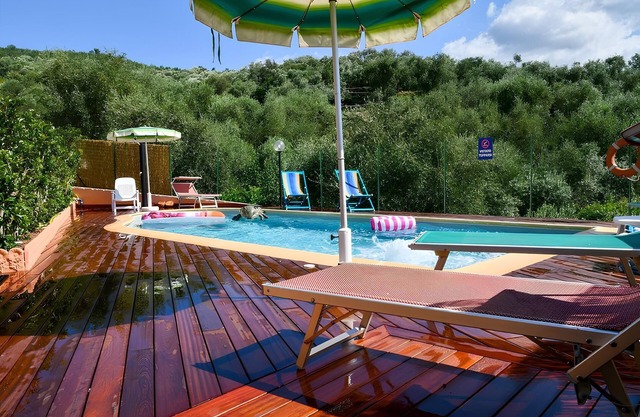 Ferienwohnung 'Gli Angeli Agriturismo - Papà Nino' mit Gemeinschaftspool, WLAN und Klimaanlage