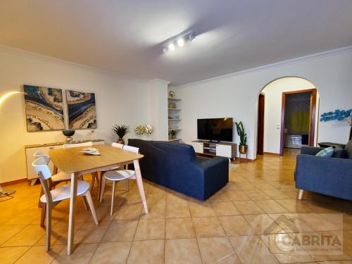 Apartment Golden Terrace T2 by YHA