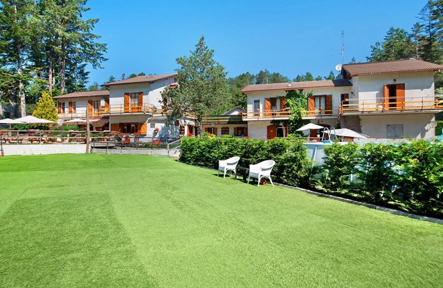 Ferienwohnung 'Green Riviera - Angolino dei Pini' mit Bergblick