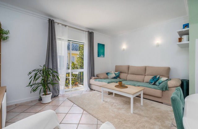 Ferienwohnung 'Harmony Home' mit Balkon und WLAN