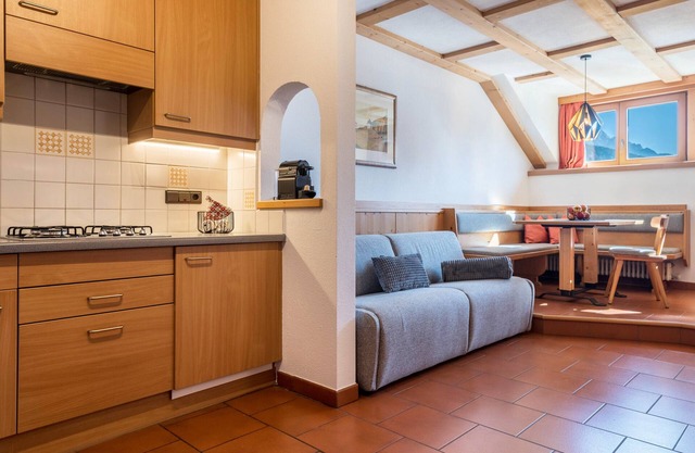 Ferienwohnung Häuslerhof Larix mit Bergblick und WLAN