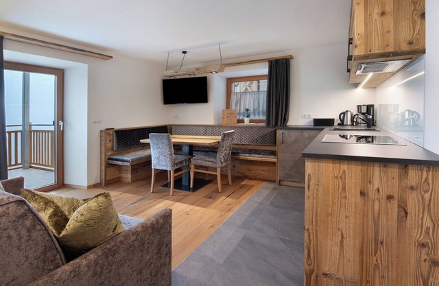Ferienwohnung 'Heuduft' mit Bergblick, Gemeinschaftsgarten und WLAN