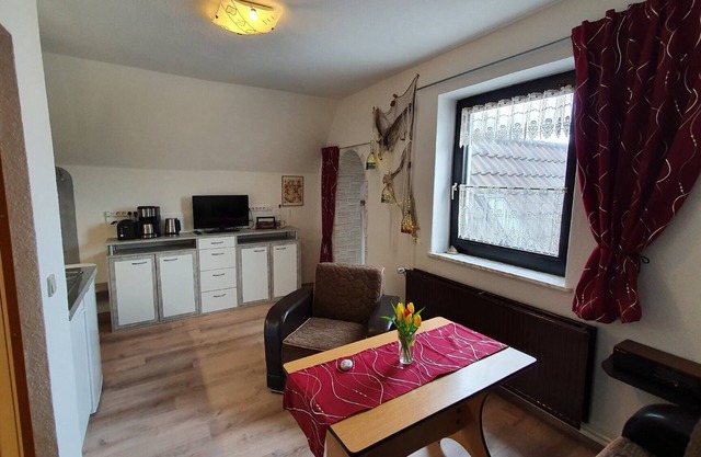 Ferienwohnung 'Hiddenseeblick 1' mit Meerblick, Gemeinschaftsterrasse und WLAN