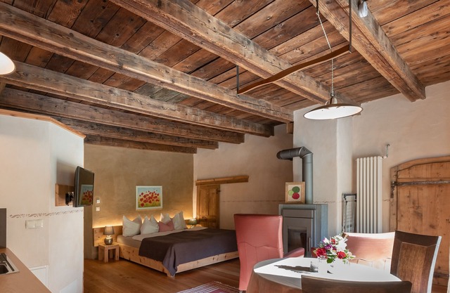 Ferienwohnung 'Hof Neuhaus Laugen Alm' mit Bergblick, Garten und WLAN