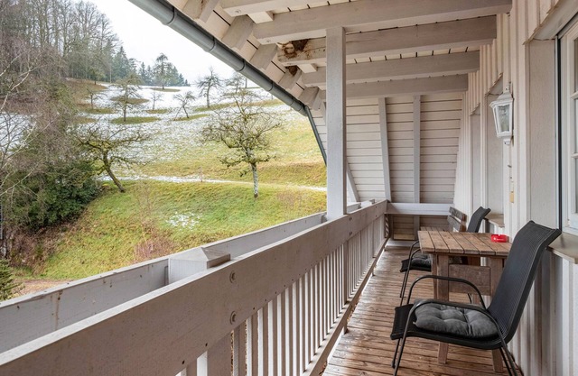 Ferienwohnung 'Hofblick' mit Bergblick, Gemeinschaftspool und Gemeinschaftsgarten