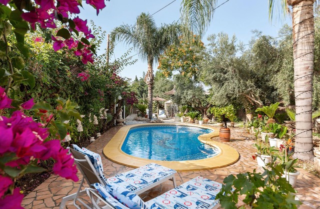 Apartment 'Hostal Venta' mit Bergblick, Gemeinschaftspool und WLAN