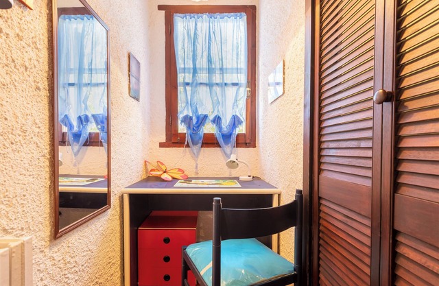 Apartment 'House Tres Molas Marizza 1' with Private Terrace and Shared Garden