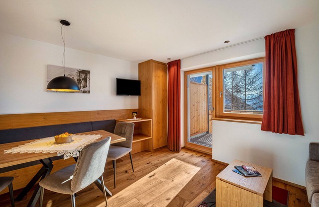 Ferienwohnung 'Hubertus - Speikboden' mit Bergblick, privater Terrasse und Wi-Fi