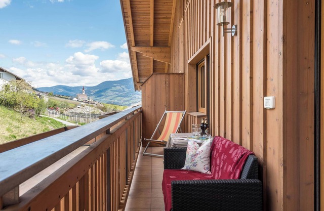 Ferienwohnung 'Huberhof - Rubens' mit Bergblick, Garten & WLAN