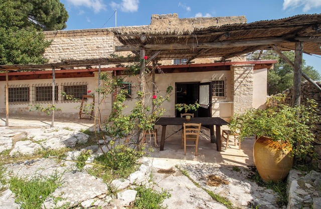 Ferienwohnung 'Iazzo' mit gemeinsamer Terrasse, privatem Garten und Wi-Fi