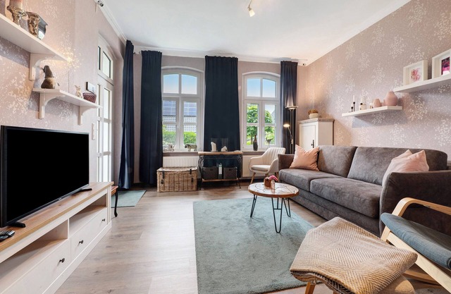 Ferienwohnung 'Ida' mit Privatterrasse, Gemeinschaftsgarten und Wi-Fi