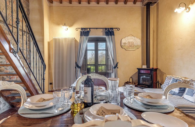 Ferienwohnung 'Il Belvedere' mit Gemeinschaftspool, privater Terrasse und Wi-Fi