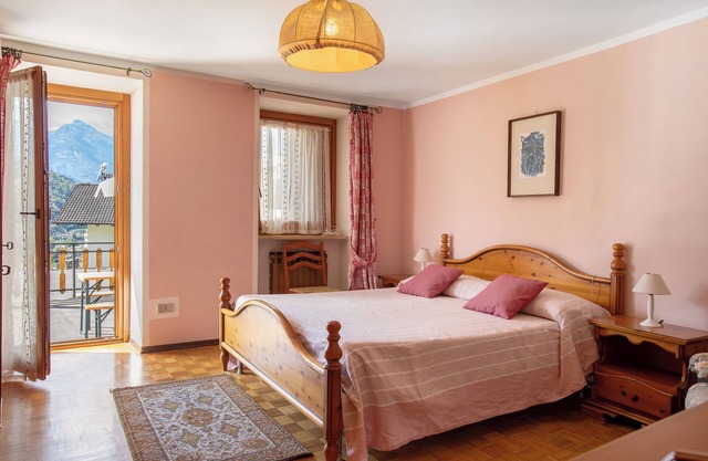 Ferienwohnung 'Il Borgo' mit Bergblick, privater Terrasse und WLAN