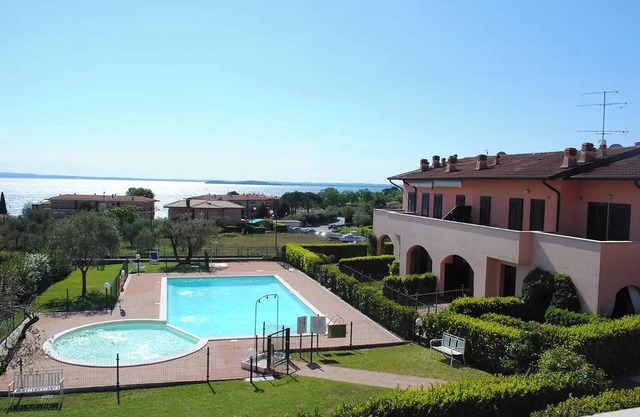 Ferienwohnung 'Il Riflesso Sul Lago' mit Blick auf den See, Gemeinschaftspool und WLAN
