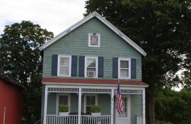Apartment in 120 year-old home with lots to offer