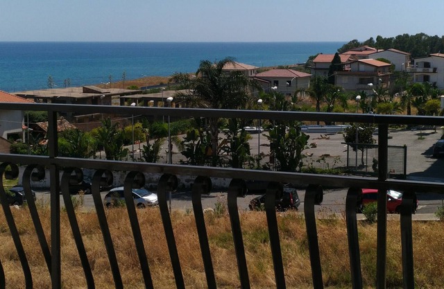 Apartment in einer Oase der Ruhe, nur einen Steinwurf vom Meer entfernt