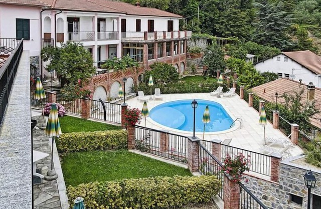 Wohnung in Castellaro mit Terrasse